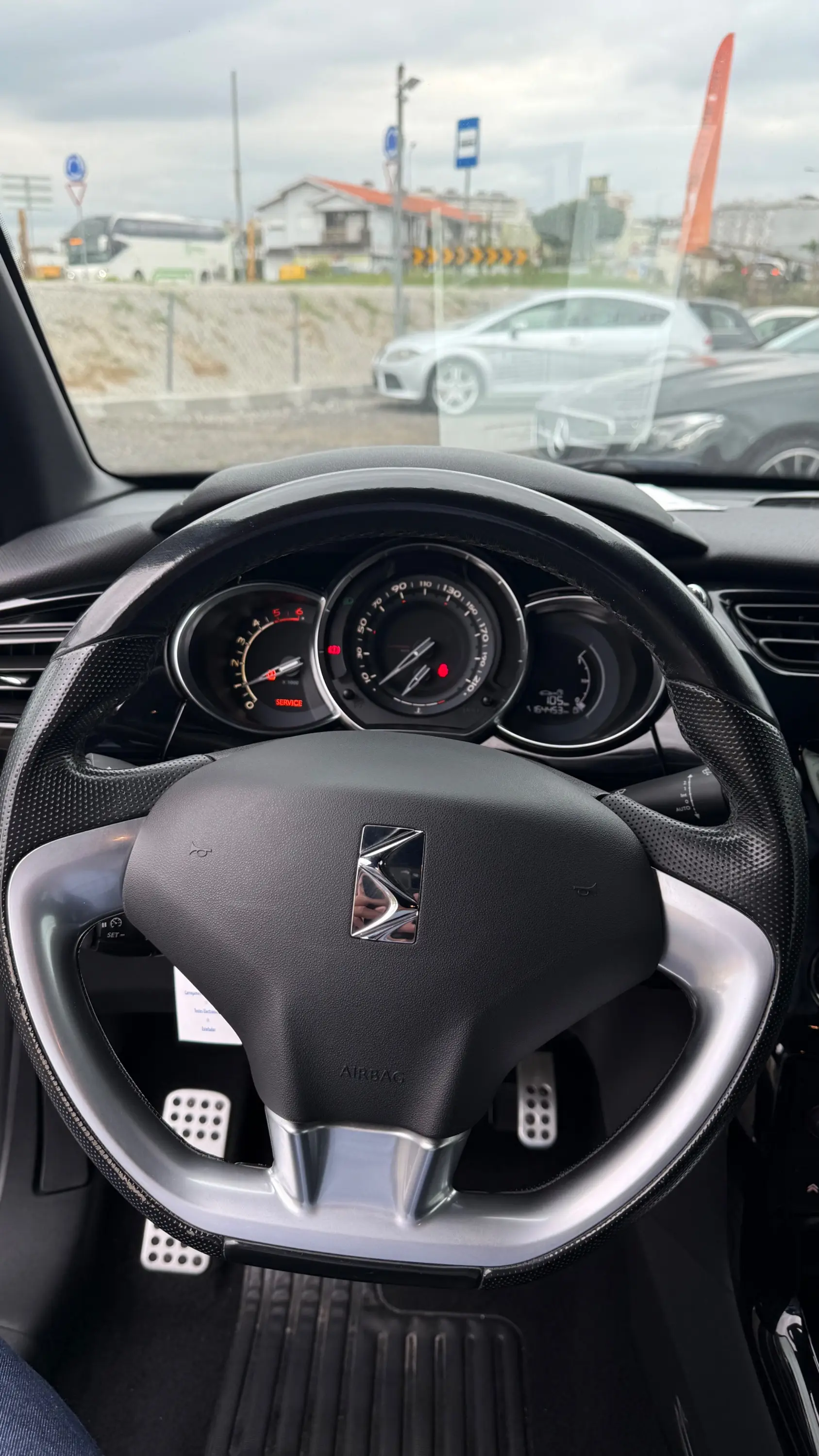 Citroen DS3 1.6 BlueHDi Sport Chic 11