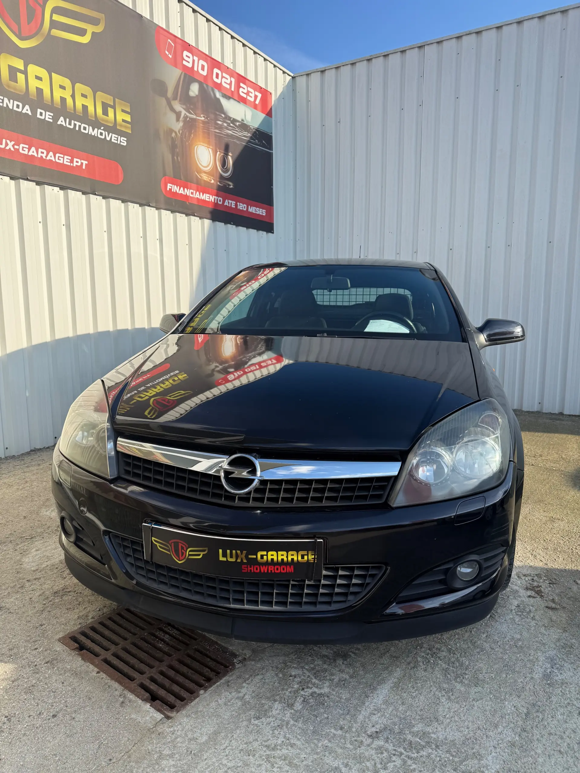 Opel Astra GTC 1.9 CDTI 2