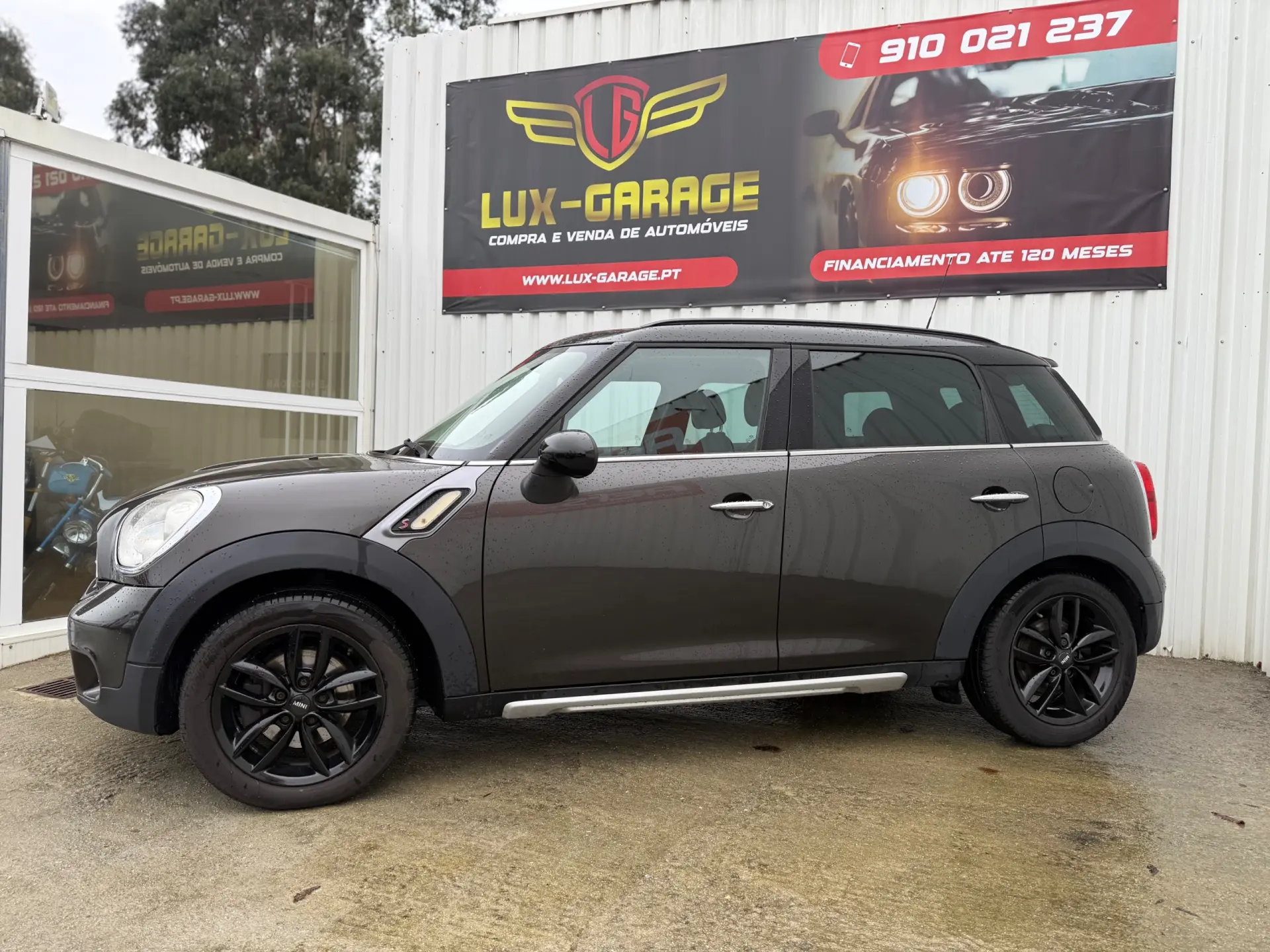 MINI Countryman Cooper SD ALL4 Auto 3