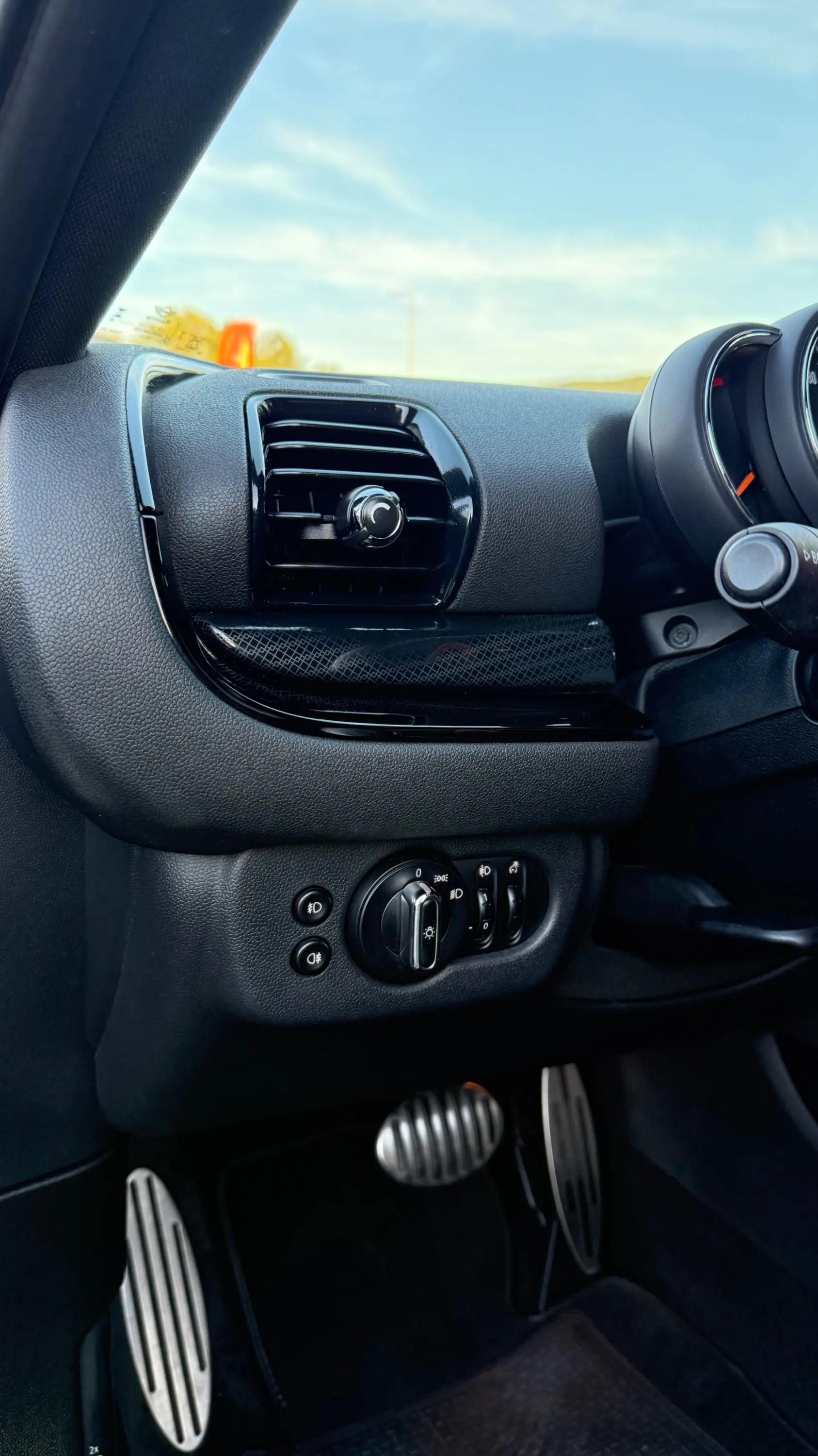 MINI Clubman Cooper SD Sport Edition Auto 18