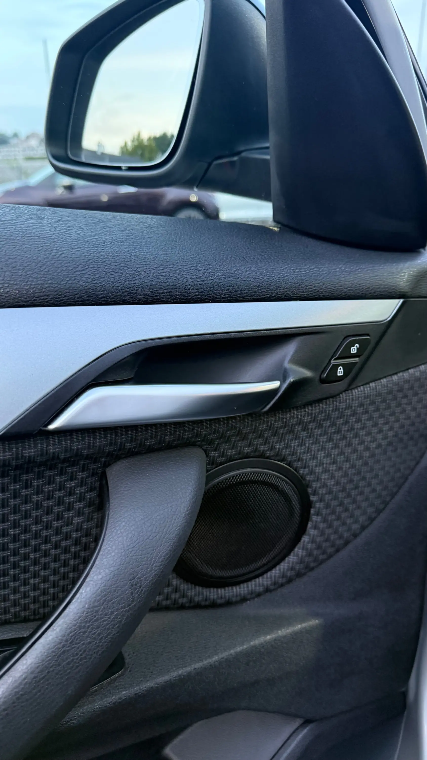 BMW X1 16 d sDrive 11