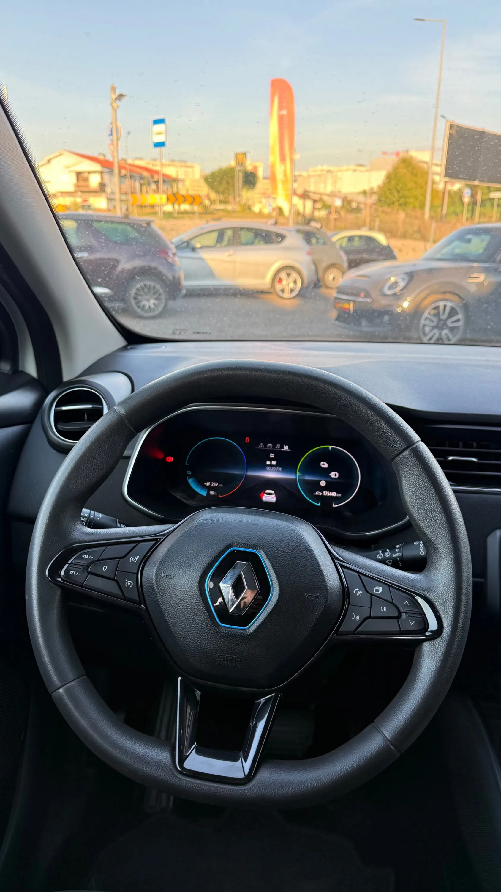 Renault Zoe (c/ Bateria) Zen 50 13