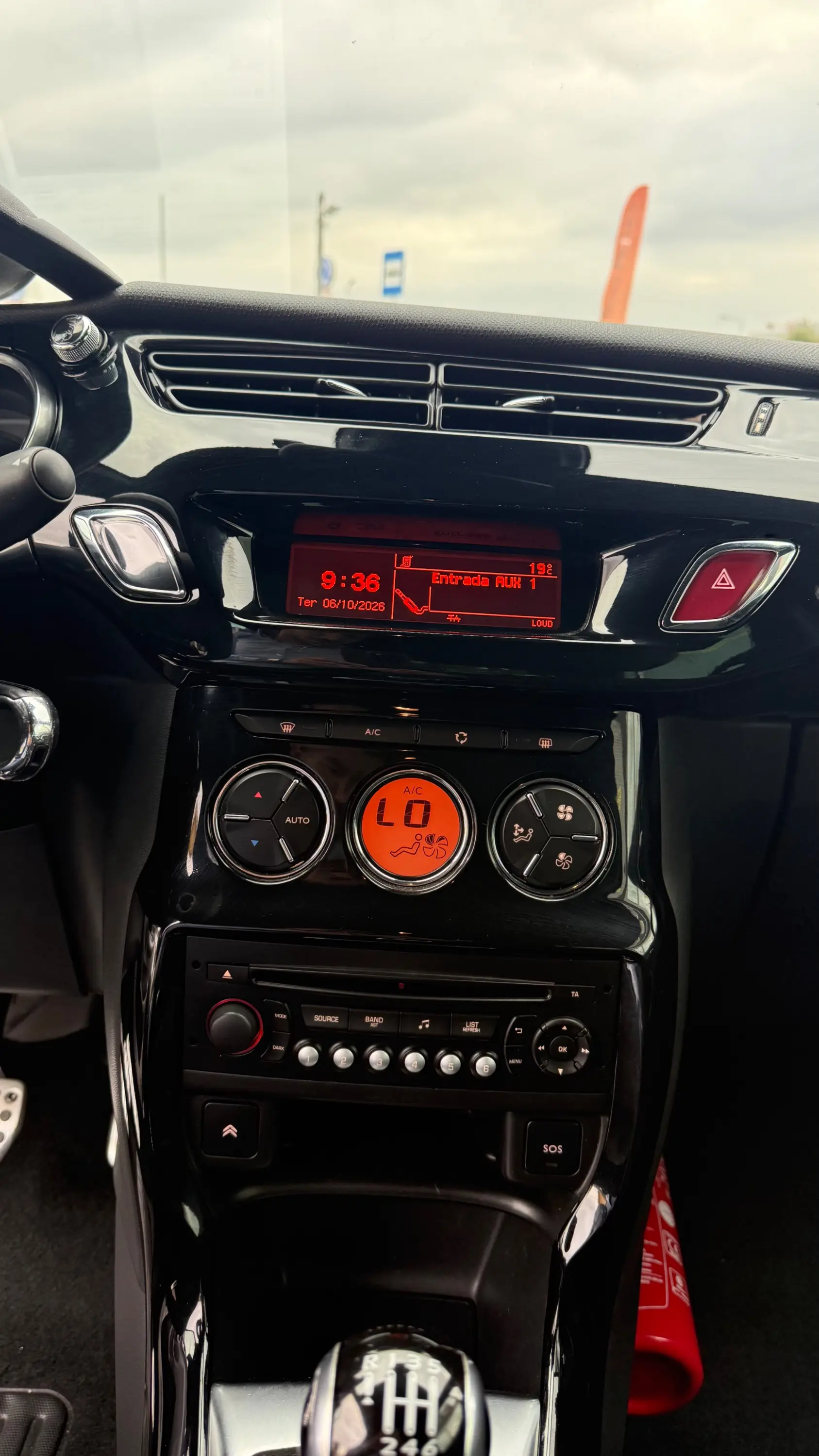 Citroen DS3 1.6 BlueHDi Sport Chic 8