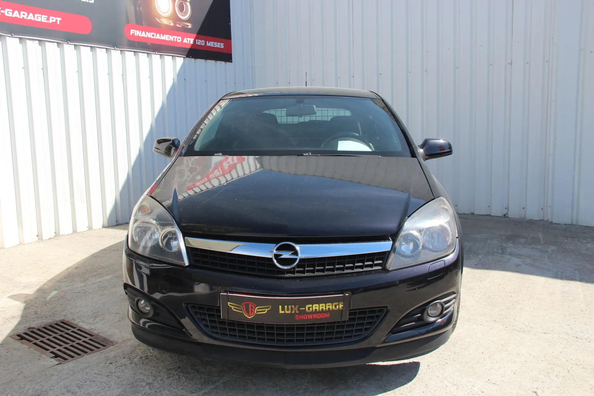 Opel Astra GTC 1.9 CDTI 2