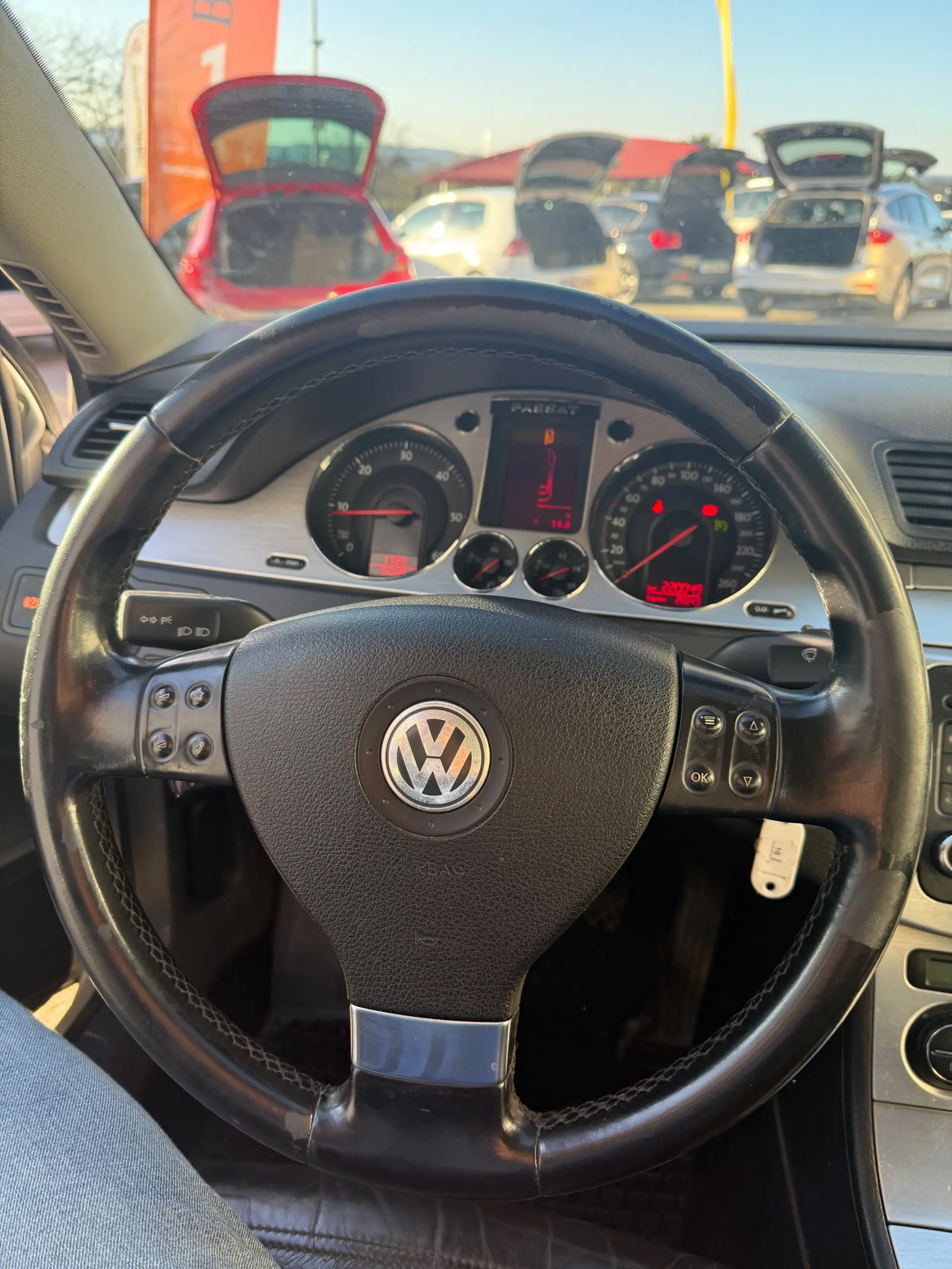 Volkswagen Passat 2.0 TDI Trendline Pack 9