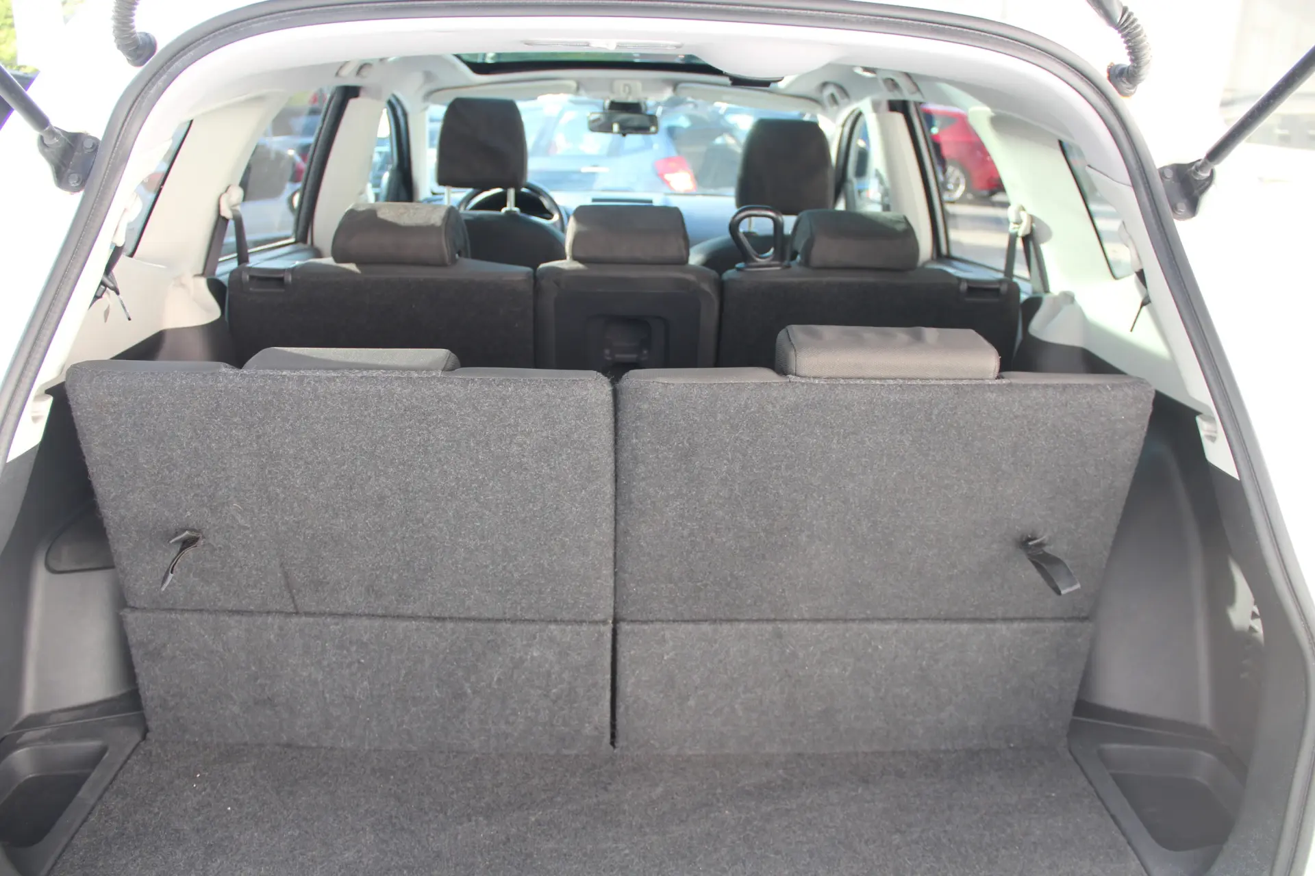 Nissan Qashqai +2 1.6 dCi Tekna Premium 18 360 15