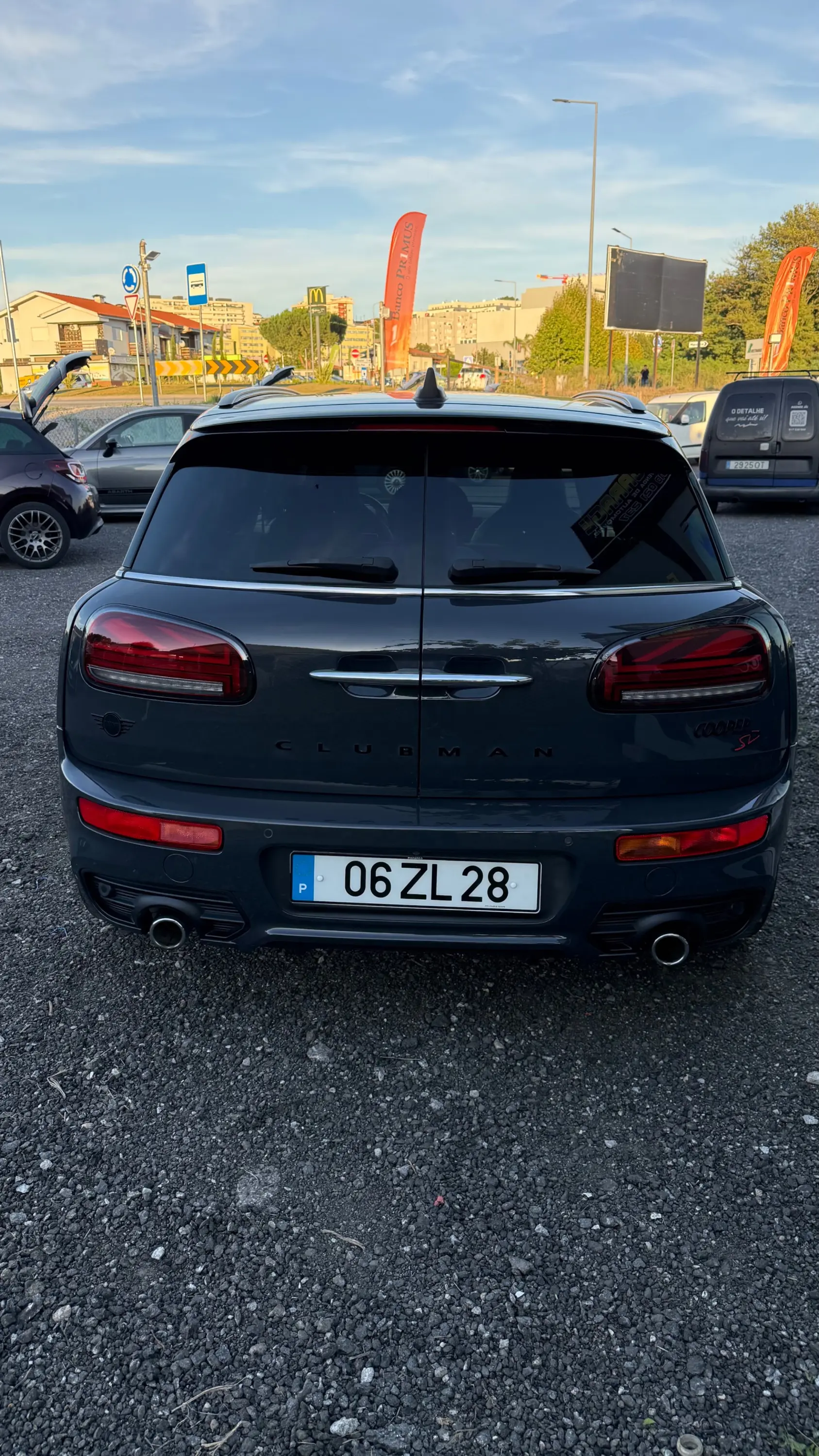 MINI Clubman Cooper SD Sport Edition Auto 34