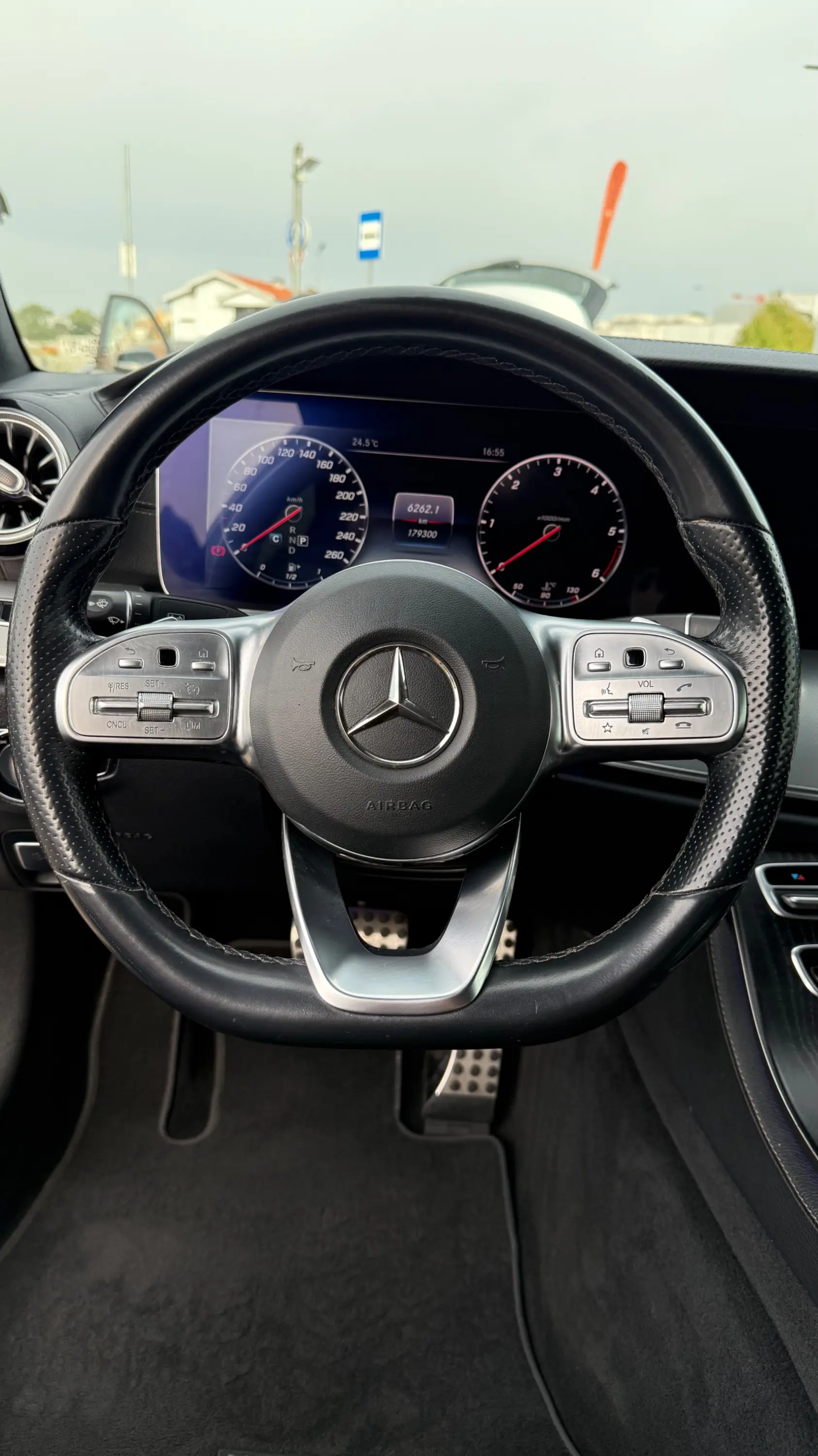Mercedes-Benz E 220 d AMG Line 24