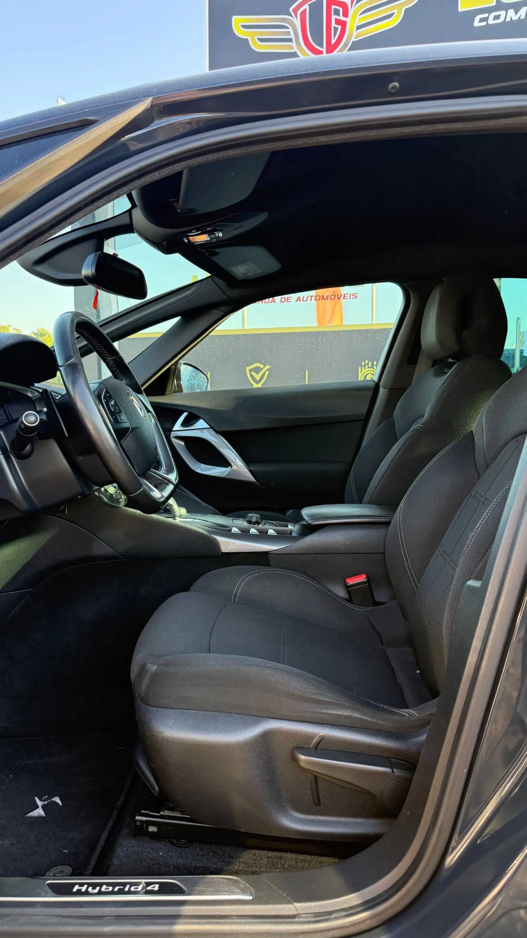 Citroen DS5 2.0 HDi Hybrid4 So Chic CMP6 12