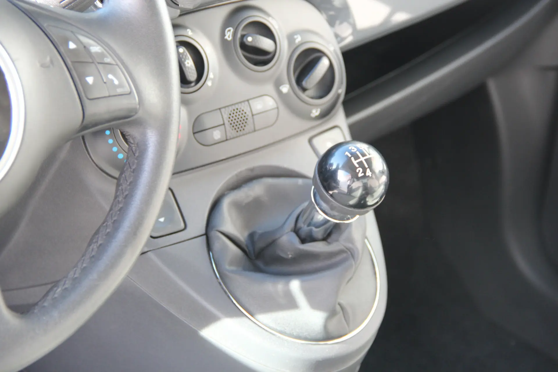 Fiat 500 0.9 TwinAir Sport 10