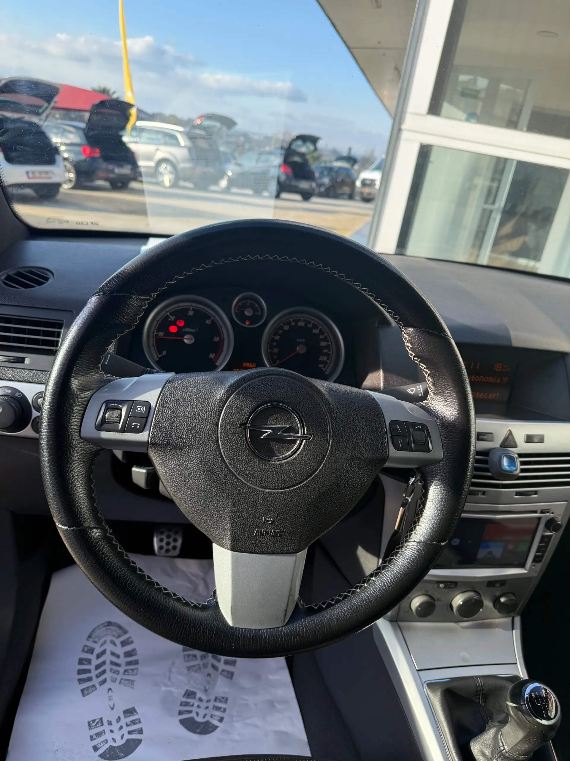 Opel Astra GTC 1.9 CDTI 6