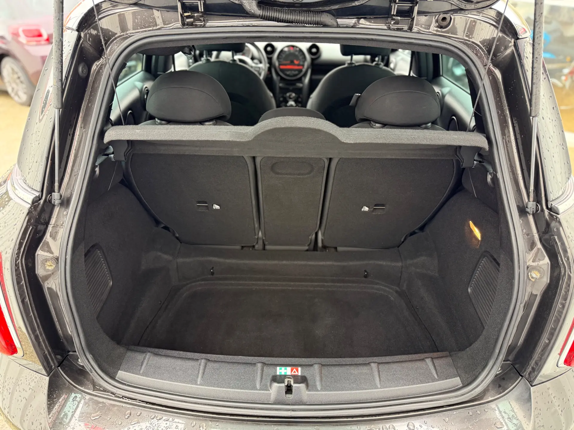 MINI Countryman Cooper SD ALL4 Auto 17