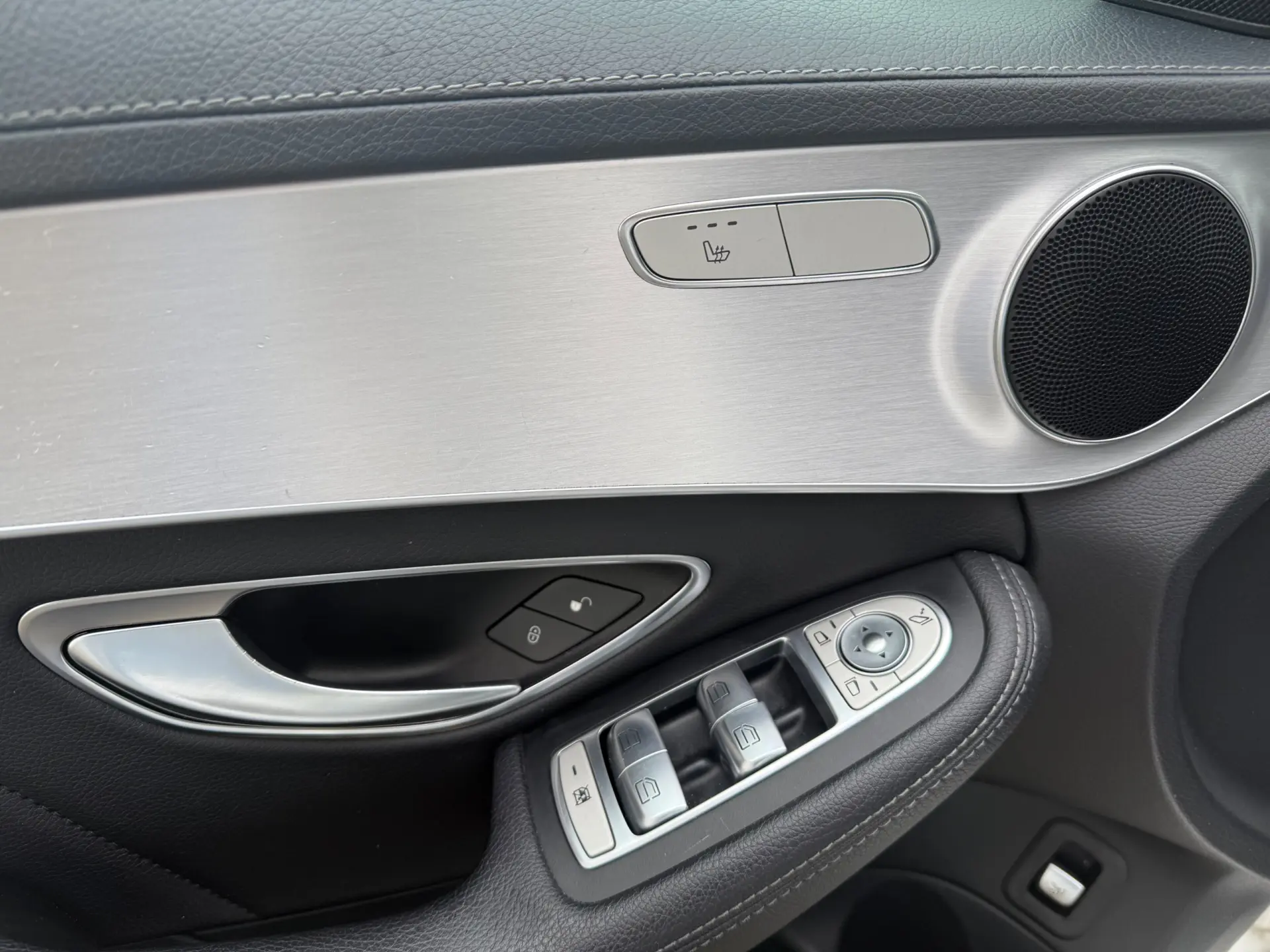 Mercedes-Benz C 220 d 4Matic Station 9G-TRONIC AMG Line 7