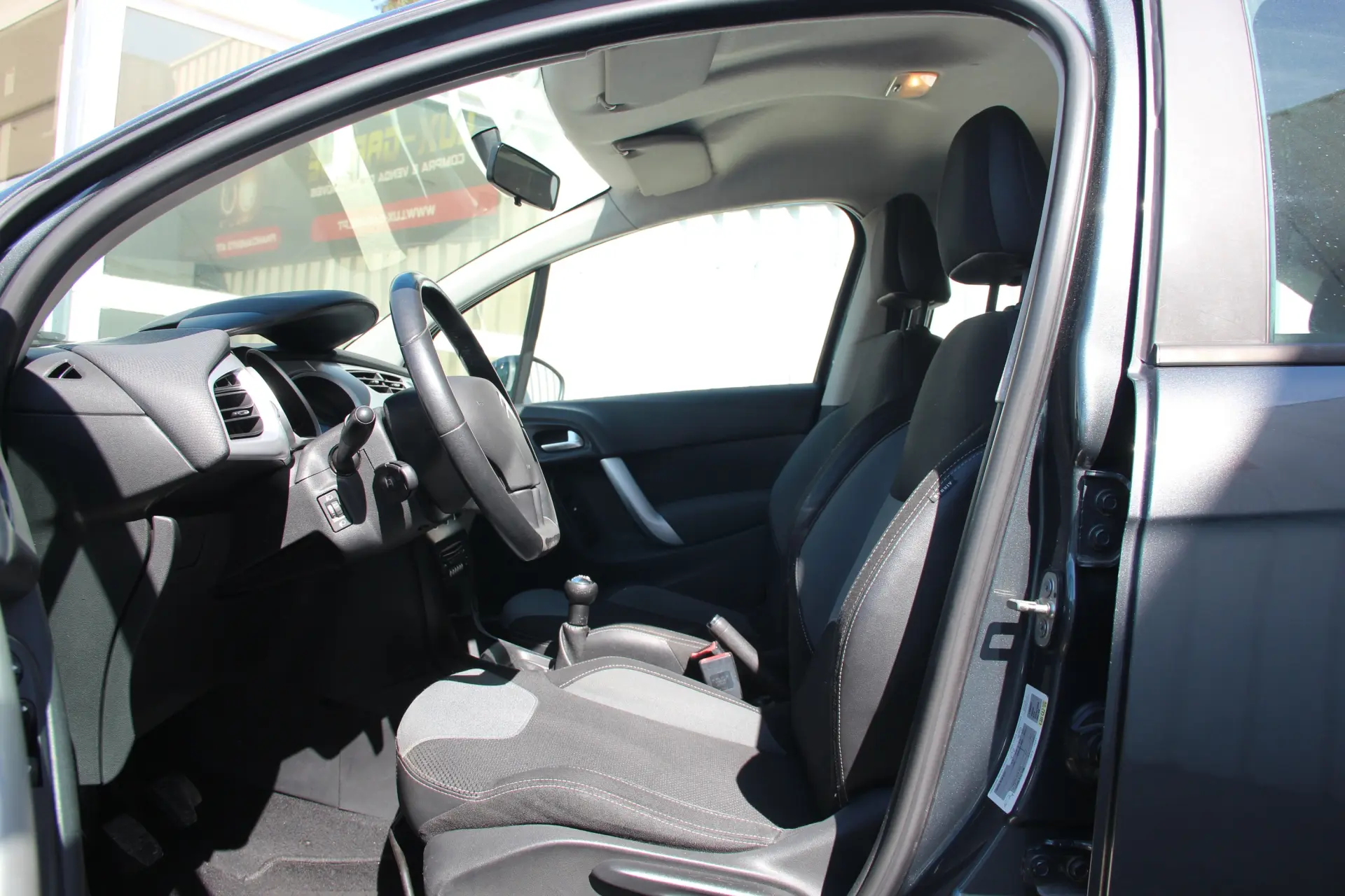 Citroën C3 1.2 VTi Attraction 4