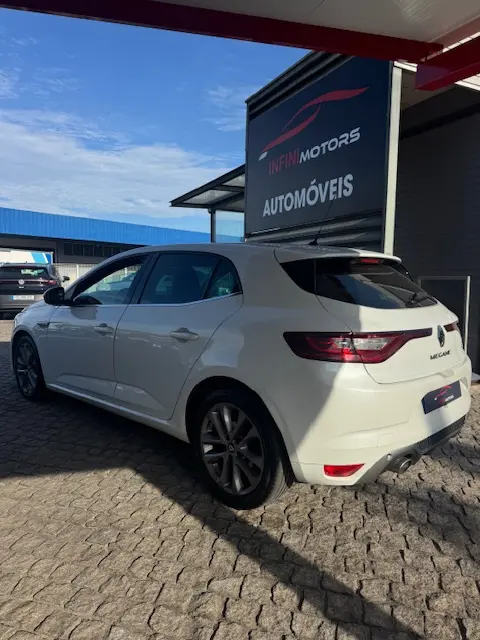 Renault Mégane 1.5 dCi GT Line 4