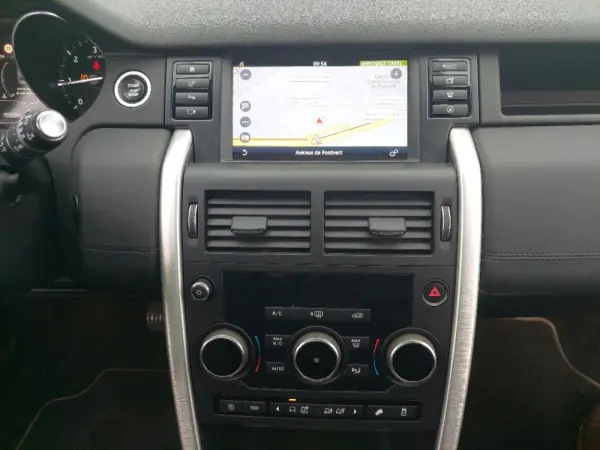 Land Rover Discovery Sport DISCOVERY SPORT MARK II TD4 HSE 8