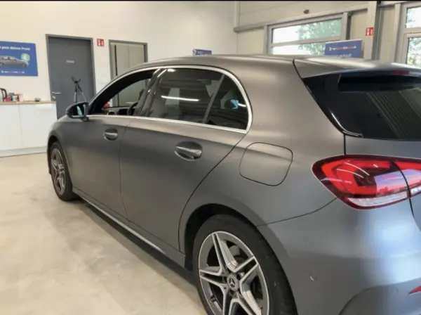 Mercedes-Benz A 250 e 8G-DCT Edition AMG Line 3
