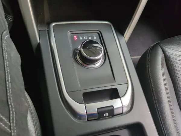 Land Rover Discovery Sport DISCOVERY SPORT MARK II TD4 HSE 13