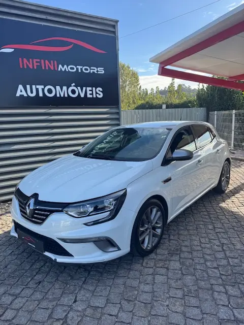Renault Mégane 1.5 dCi GT Line 2