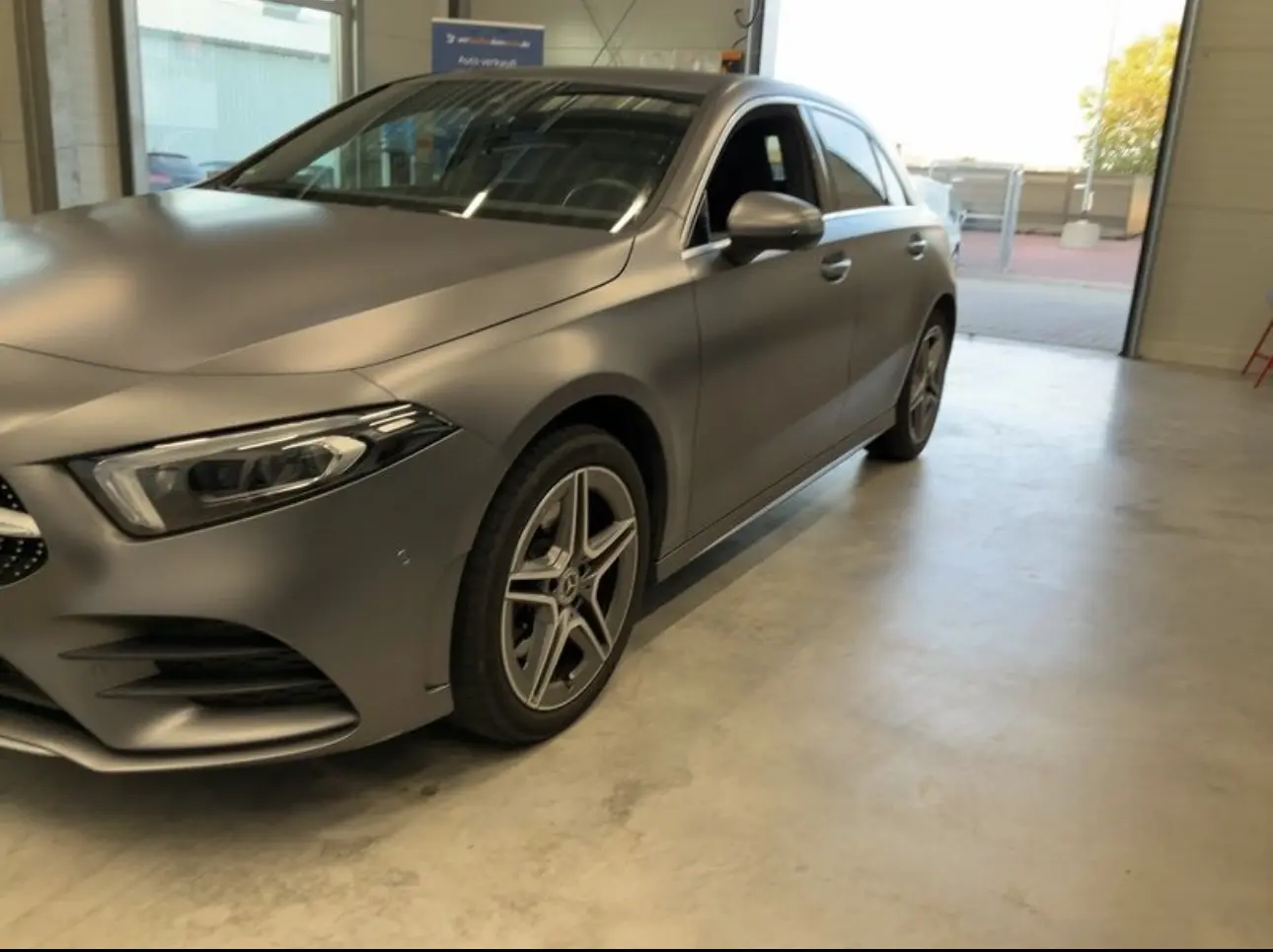 Mercedes-Benz A 250 e 8G-DCT Edition AMG Line 2