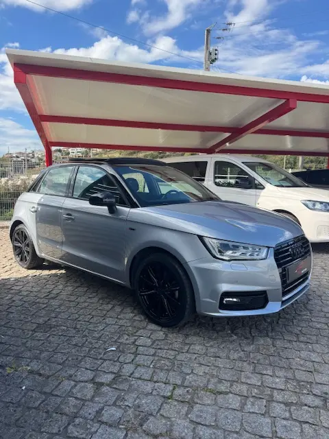 Audi A1 Sportback Sportback Ambition Luxe Auto 2