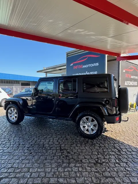 Jeep Wrangler Unlimited 2.8 CRD Sahara AT 2