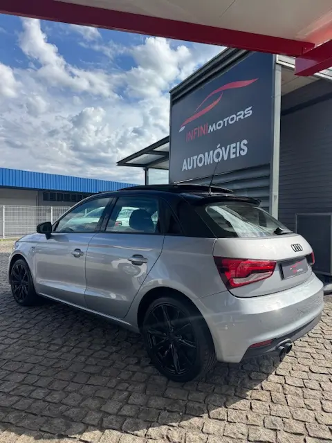 Audi A1 Sportback Sportback Ambition Luxe Auto 5
