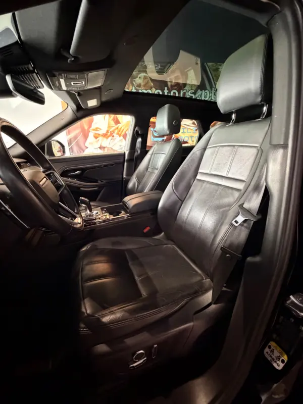 Land Rover Range Rover Evoque 1.5 P160 R-Dynamic S Auto 30