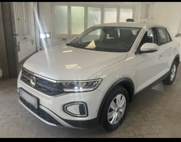 Volkswagen T-Roc 1.0 TSI Life 2