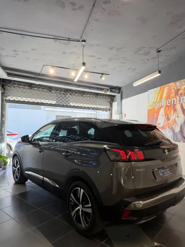 Peugeot 3008 225 e-EAT8 GT Pack 12