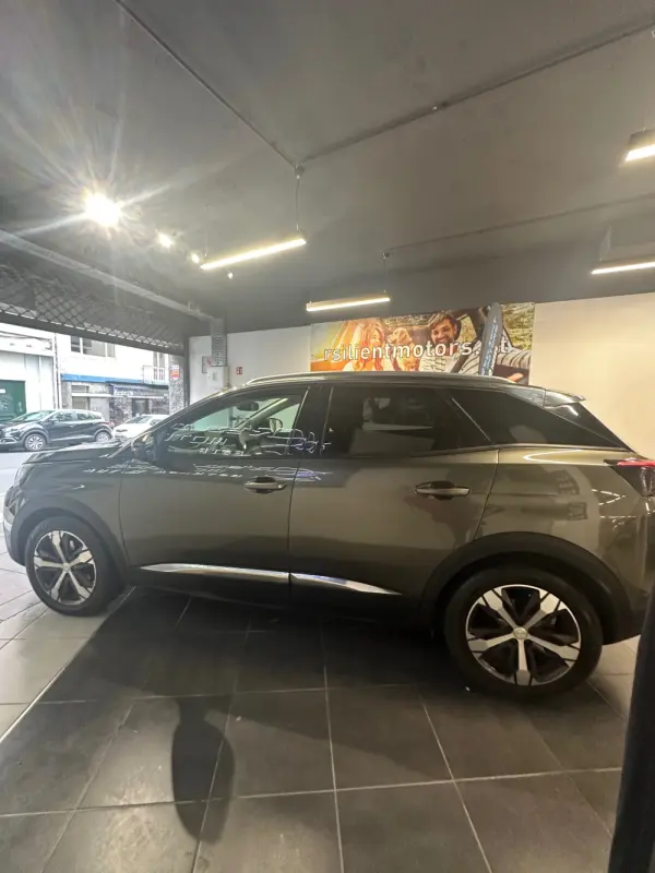 Peugeot 3008 1.2 PureTech Allure Pack 7