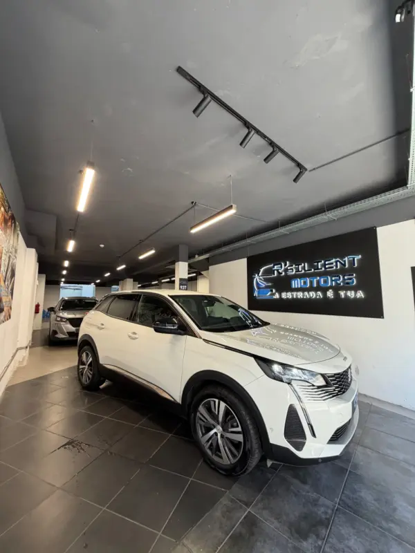 Peugeot 3008 1.5 BlueHDi Allure Pack EAT8 4