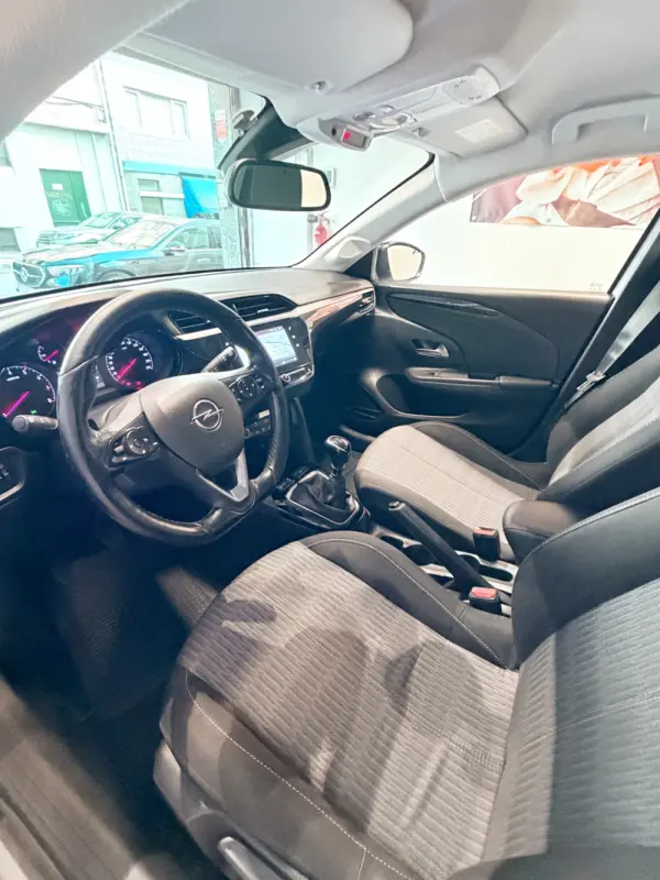 Opel Corsa 1.5 D Elegance 14
