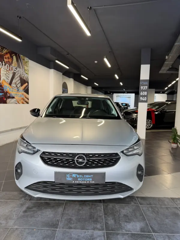 Opel Corsa 1.5 D Elegance 4