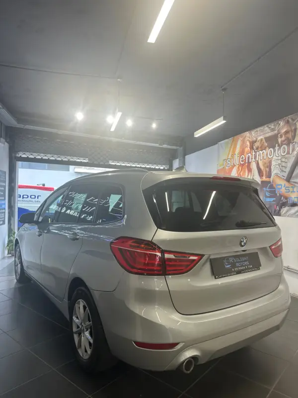 BMW 216 Gran Tourer 8