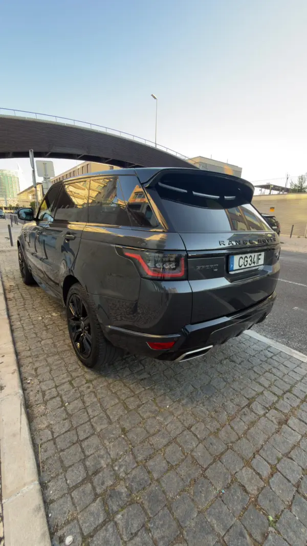 Land Rover Range Rover Sport 11