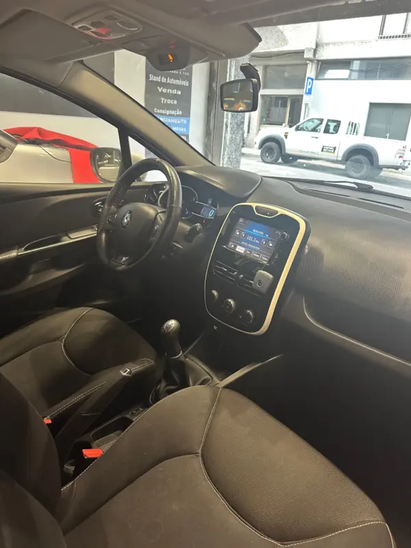 Renault Clio Sport Tourer Energy dCi 90 Business 15