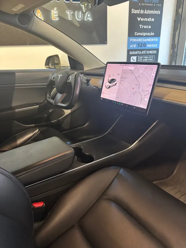 Tesla Model 3 Long Range Tração Traseira 22