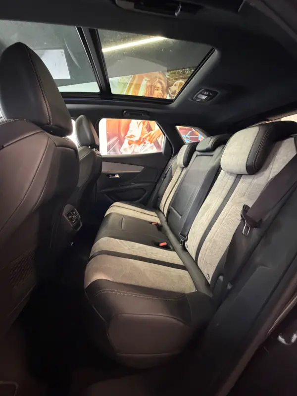 Peugeot 3008 225 e-EAT8 GT Pack 13