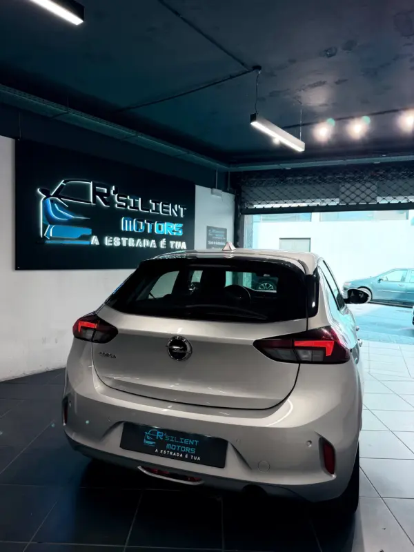 Opel Corsa 1.5 D Elegance 7