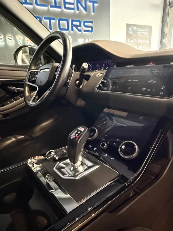 Land Rover Range Rover Evoque 1.5 P160 R-Dynamic S Auto 11