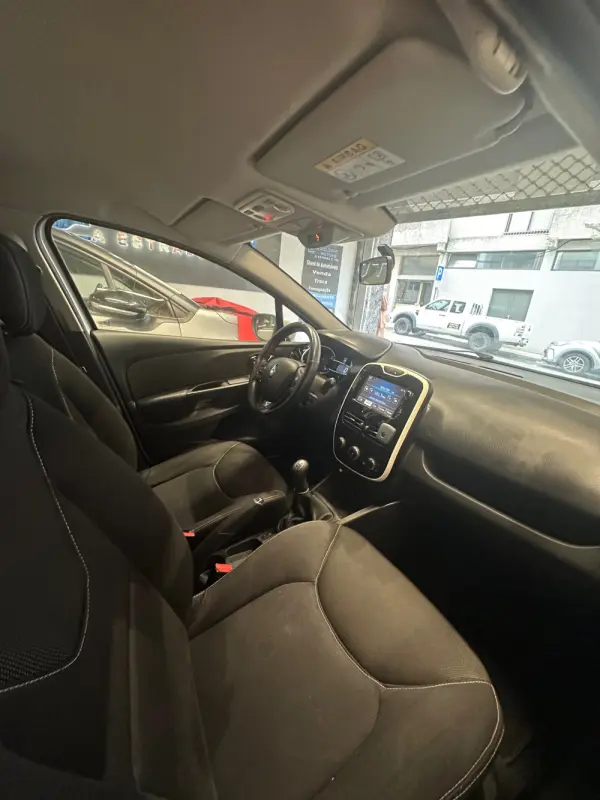 Renault Clio Sport Tourer Energy dCi 90 Business 16