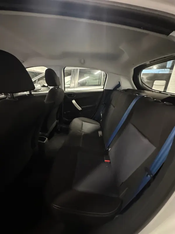 Peugeot 208 1.0 VTi Access 11