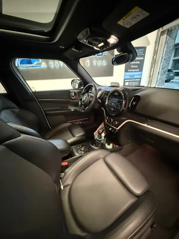 MINI Countryman Cooper SE ALL4 Untamed Edition Auto 8