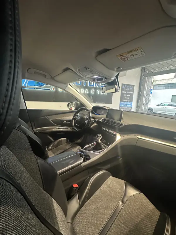 Peugeot 3008 1.2 PureTech Allure Pack 14