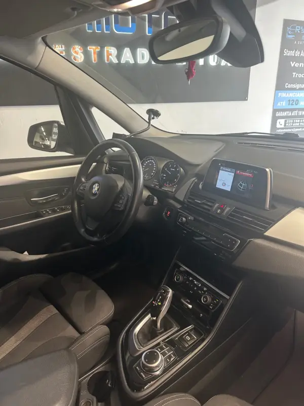 BMW 216 Gran Tourer 17
