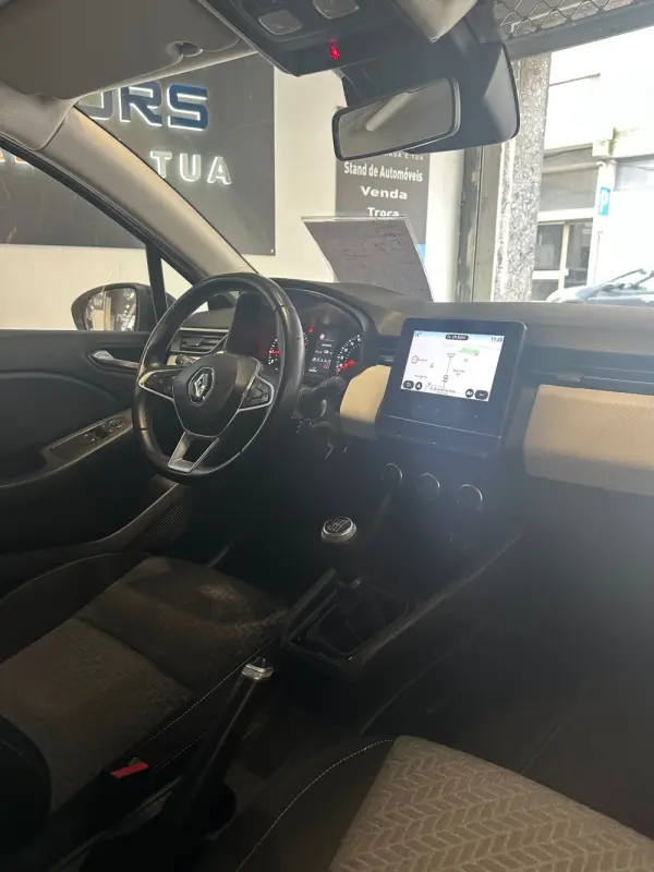 Renault Clio 1.0 TCe Limited Bi-Fuel 15