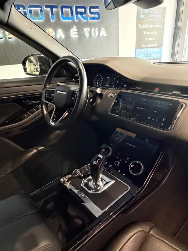 Land Rover Range Rover Evoque 1.5 P160 R-Dynamic S Auto 9