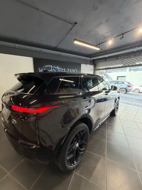 Land Rover Range Rover Evoque 1.5 P160 R-Dynamic S Auto 35