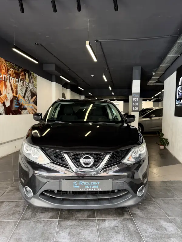 Nissan Qashqai 1.5 dCi N-Connecta Business 2